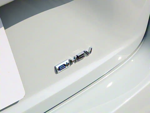 2023�� 2.0L e:HEV �ȷ��