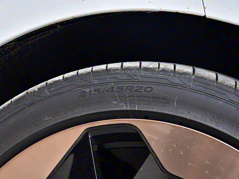 2021�� 1st Edition ID.������