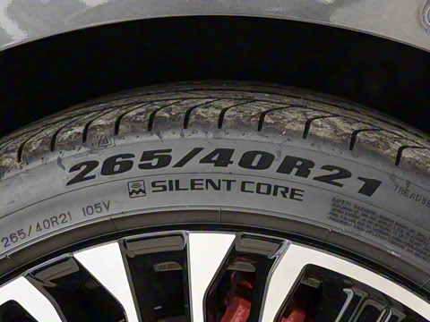 2025�� �Ŀ� Max���̰�