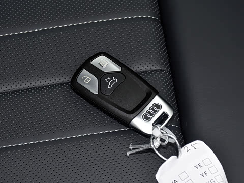 2025�� 45�����ذ� 40 TFSI ʱ�ж�����