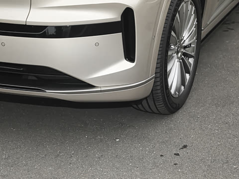 2025�� Ultra ������