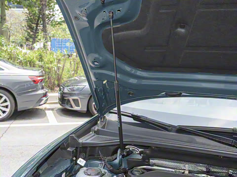 2025�� quattro 45�����ذ� 40TFSI ʱ�ж�����