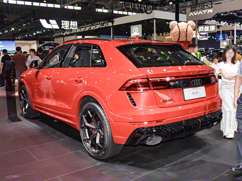 2025�� RS Q8 4.0T performance