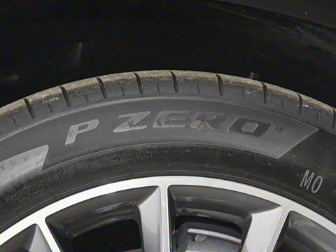 2025�� �Ŀ� GLE 450 4MATIC ������