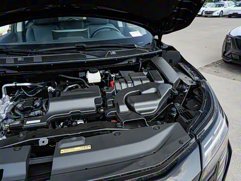 2025�� �Ŀ� ���� 2.0L CVT XV+���Ȱ�