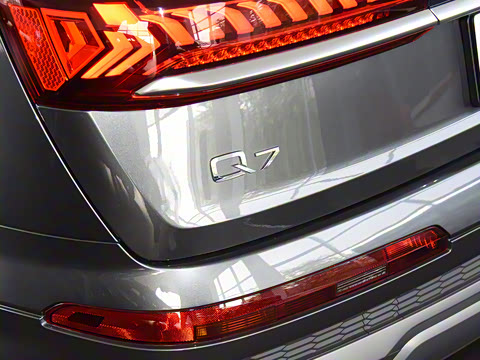 2022�� 55 TFSI quattro S line�˶���