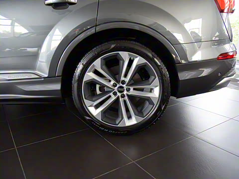 2022�� 55 TFSI quattro S line�˶���