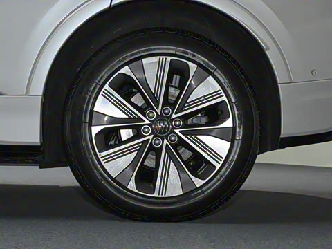 2025�� 620KM������