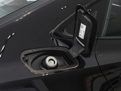 2025�� 45 TFSI quattro ����ʿ��