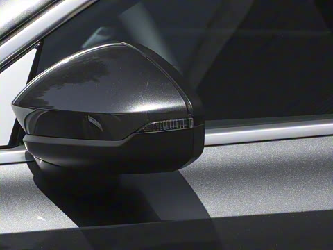 2023�� �Ŀ� Sportback 35 TFSI ʱ���˶���