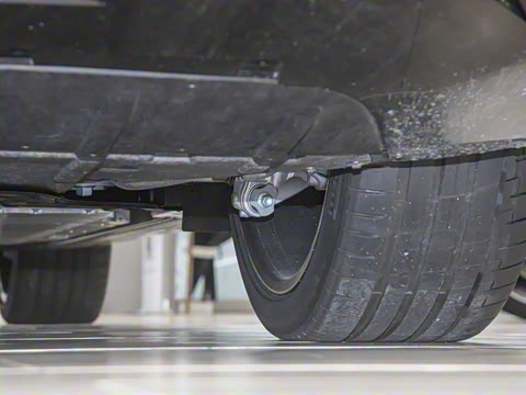 2025�� 102kWh ǩ����