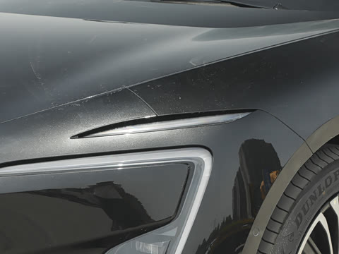 2025�� �Ŀ� Max�����