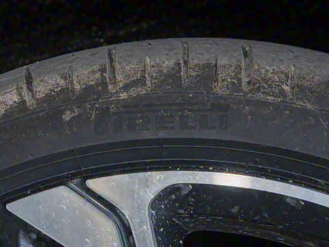 2025�� 200���������� 40 TFSI ����������