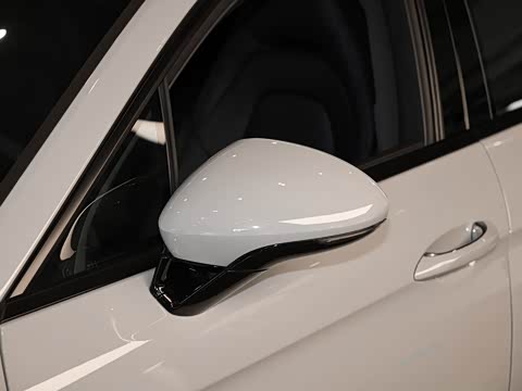 2018�� Panamera 4 E-Hybrid 2.9T