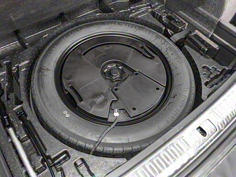 2024�� 35 TFSI RS�׼�ȼ����