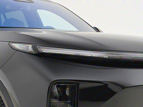 2025�� Ultra ���ܻ��°�