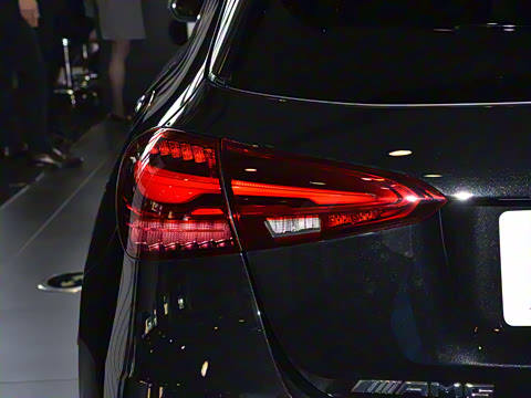 2025�� �Ŀ� AMG A 35 4MATIC