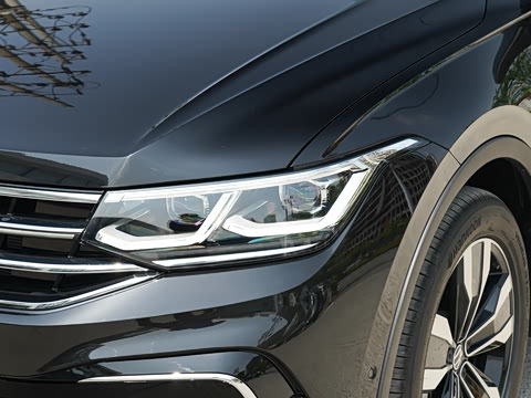 2023�� �Ŀ� 380TSI �Զ�����R-Line�콢��7��