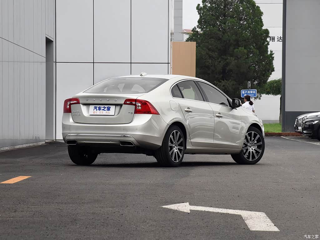 沃尔沃s60 2019款 s60l t5 智驭版 4446506图片_沃尔沃_汽车图库_汽车