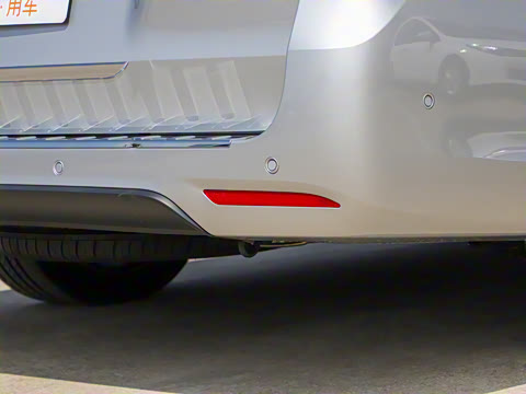 2021�� V 260 L ����������