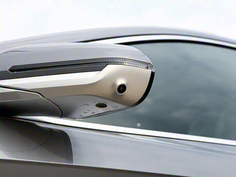 2025�� EV �Ǽݰ� 701KM������