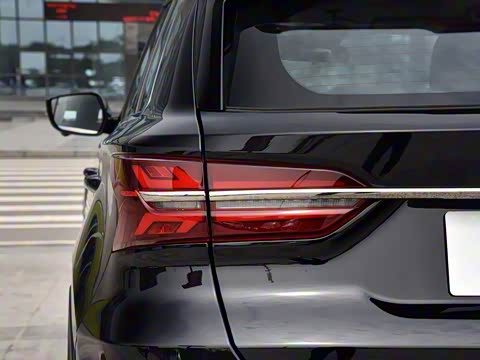 2018�� 1.5T �ֶ���UP