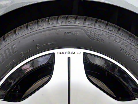 2025�� �Ŀ� S 480 4MATIC