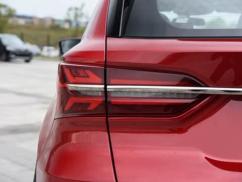 2018�� 1.5T �ֶ���UP