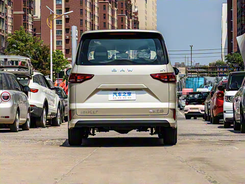 2025�� 2.0L �ֶ���������� 7��