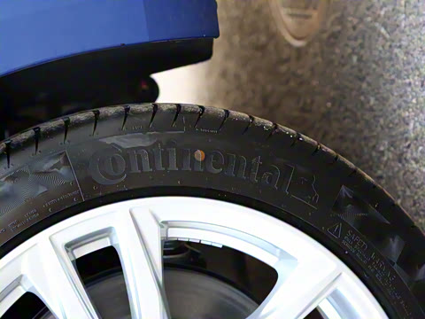 2021�� 28T ������