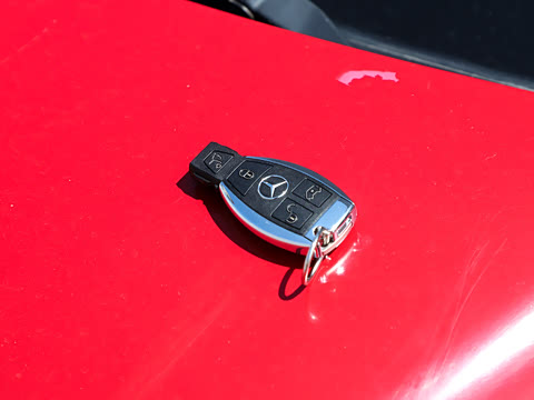 2021�� V 260 L ����������