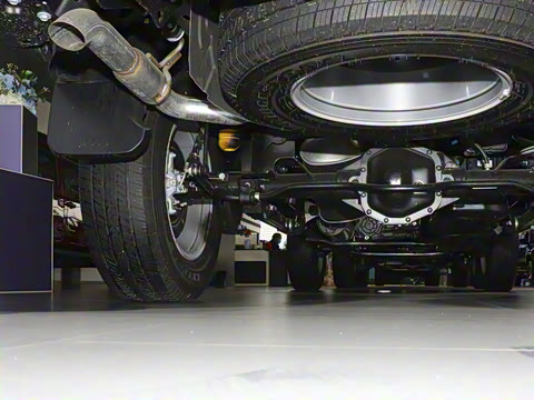 2023�� 3.6L Overland