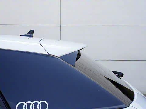 2020�� 35 TFSI ����������