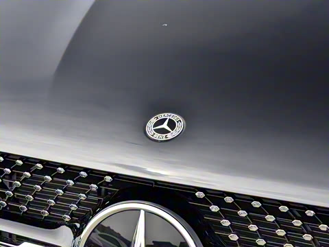 2023�� GLC 260 4MATIC ����SUV