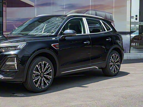 2025�� 2.0T ��������Pro��