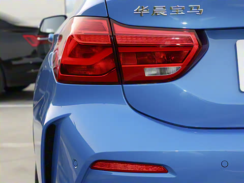 2021�� 120i M�˶���