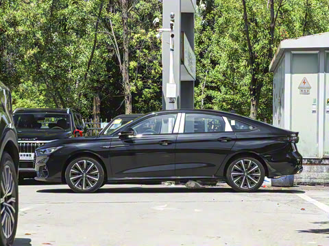 2025�� 2.0T DCT ������