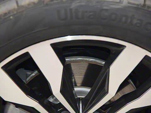 2020�� 380TSI �������������