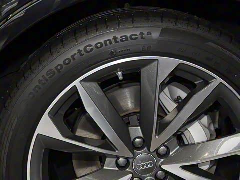 2020�� 55 TFSI quattro S line�˶���