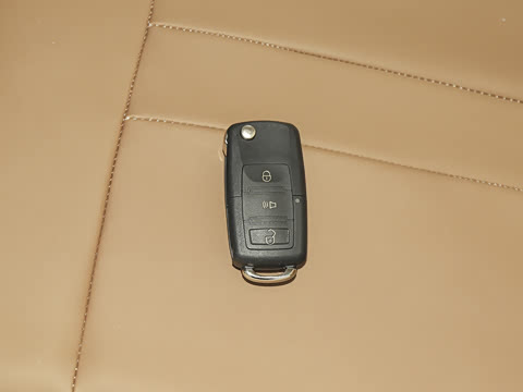 2025�� Pro 201km ���ư�