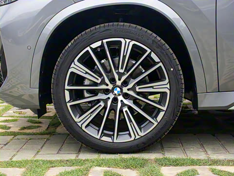 2024�� xDrive25Li M�˶���װ