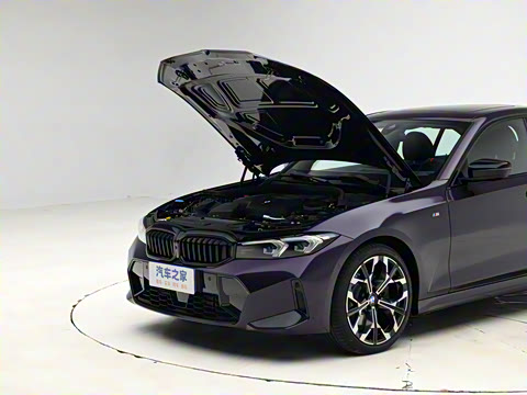 2025�� 330i 50����������