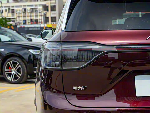 2025�� ���� Ultra�� 52kWh 5����