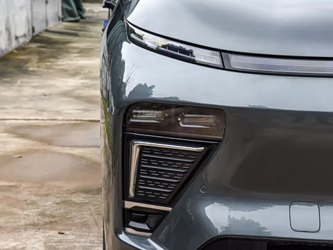 2025�� ���� 240 Pro�������ٸ�����ʻ