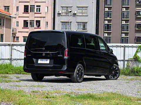 2025�� V 300 �캽��