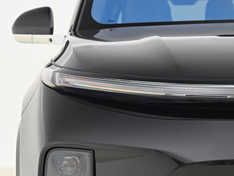 2025�� Ultra ���ܻ��°�