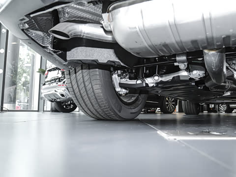 2025�� GLS 450 4MATIC ������