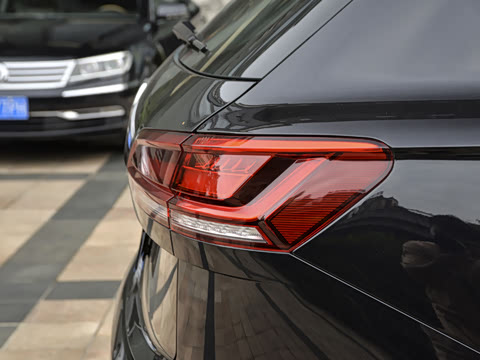 2021�� 2.0TSI ������