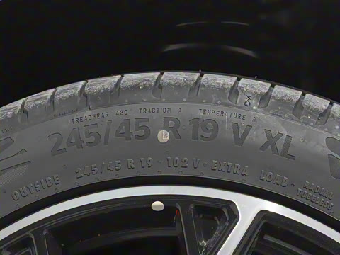 2025�� ���� 550ProѲ����