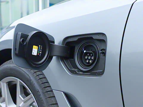 2022�� eDrive 35 L